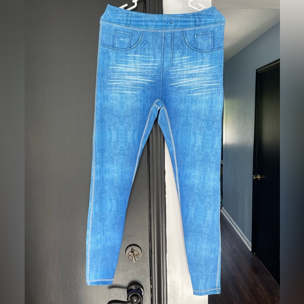 Zyia “denim” leggings, size 12